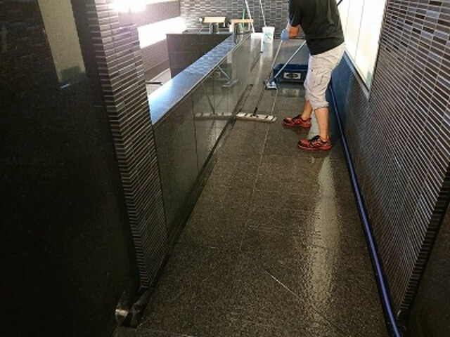 ノンスリップ加工を専門業者に依頼すべき理由